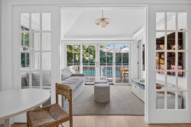 Image of Living space #11