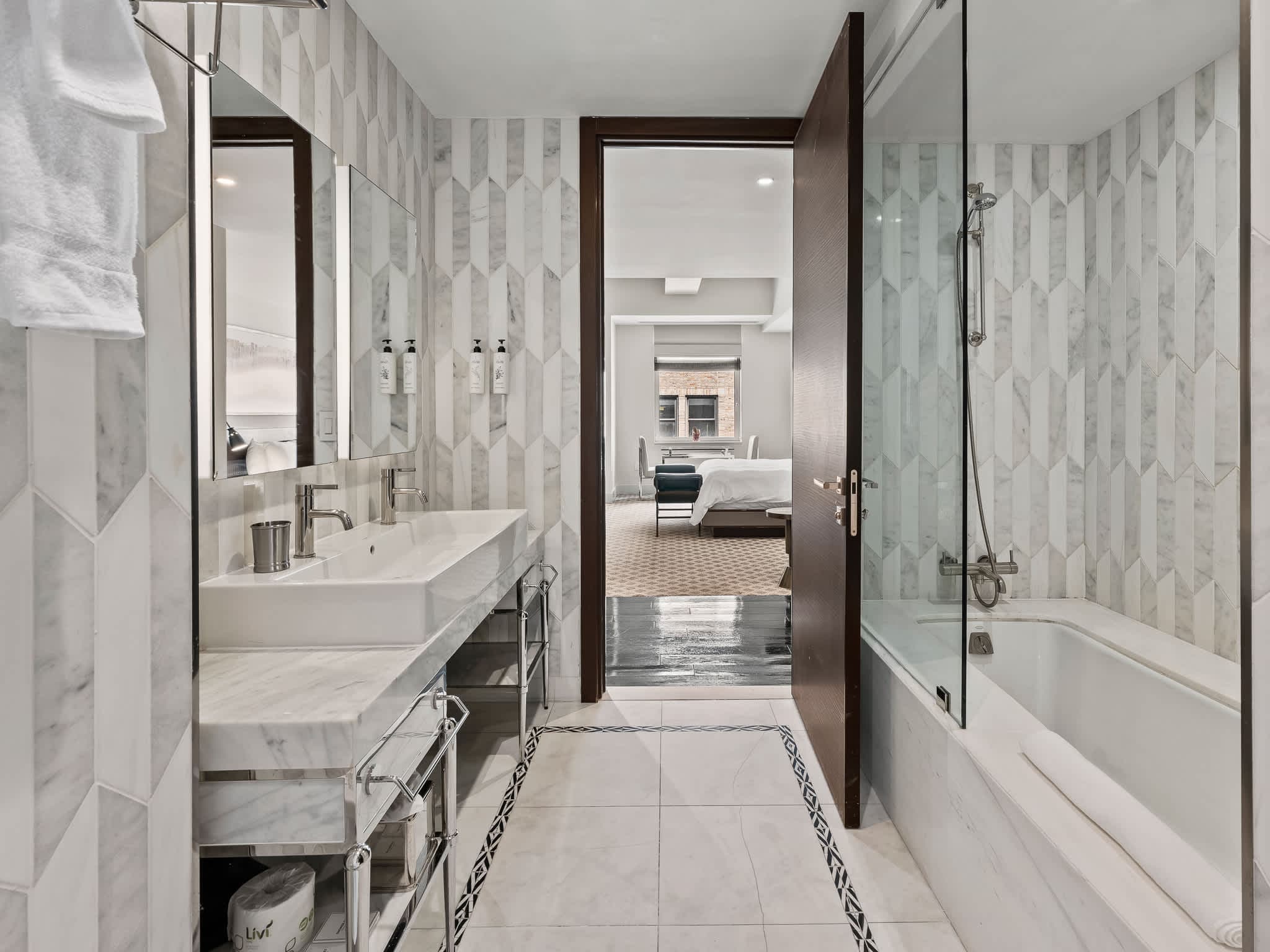 Marmara Place 1103 | Kips Bay | Studio Loft photo 14