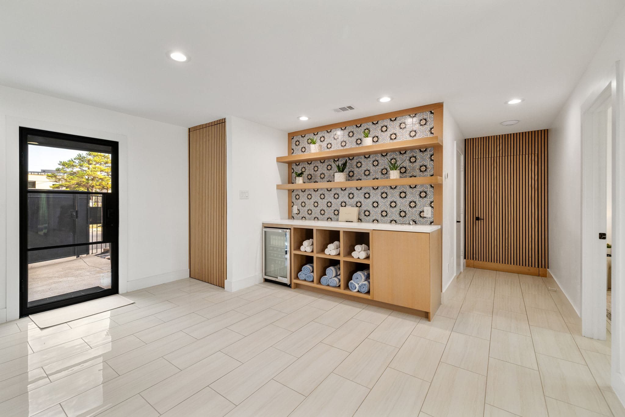 Ellum House | Deep Ellum | Villa with Private Pool, Game Room & Zen Garden photo 23