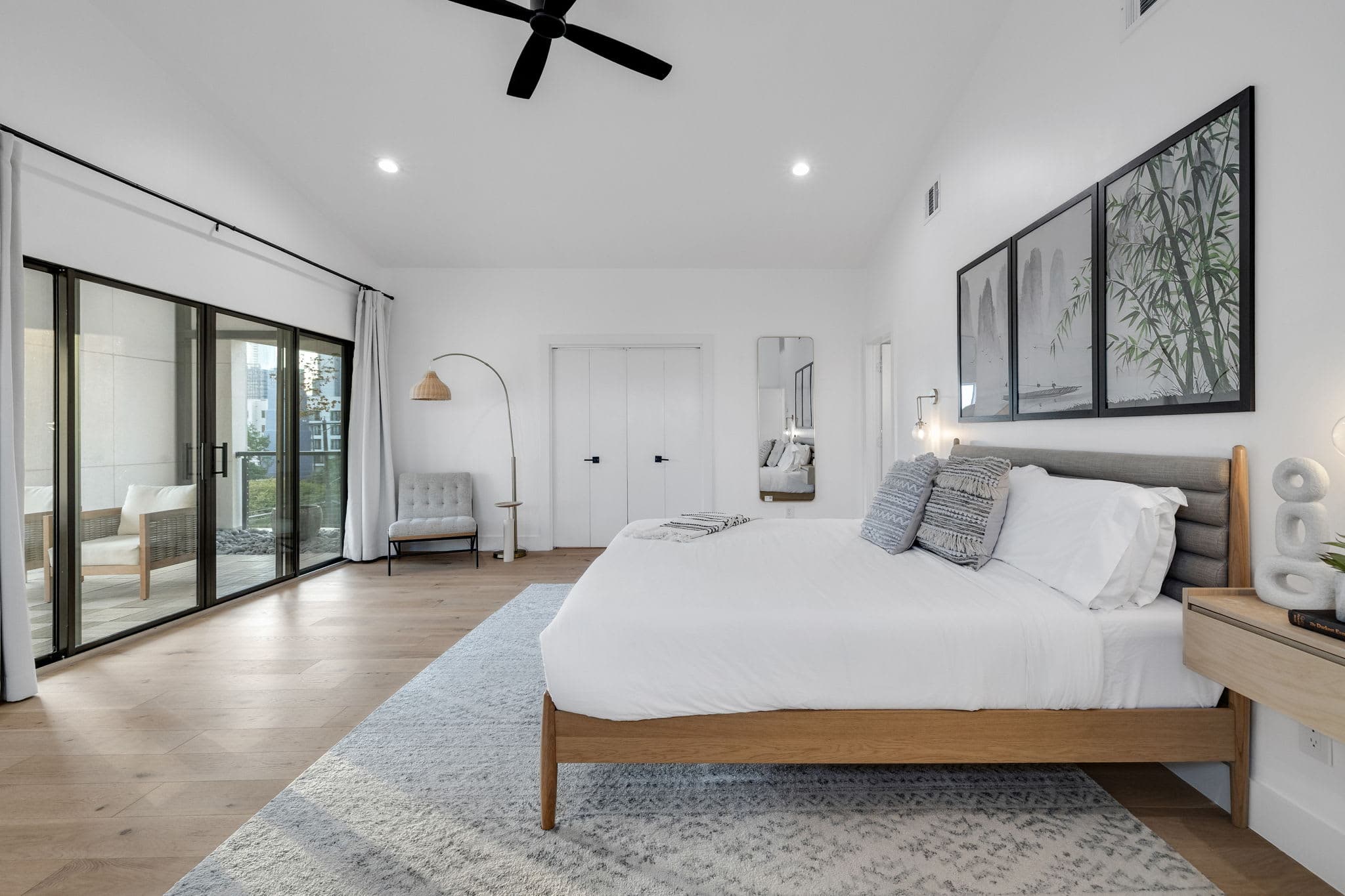 Ellum House | Deep Ellum | Villa with Private Pool, Game Room & Zen Garden photo 30