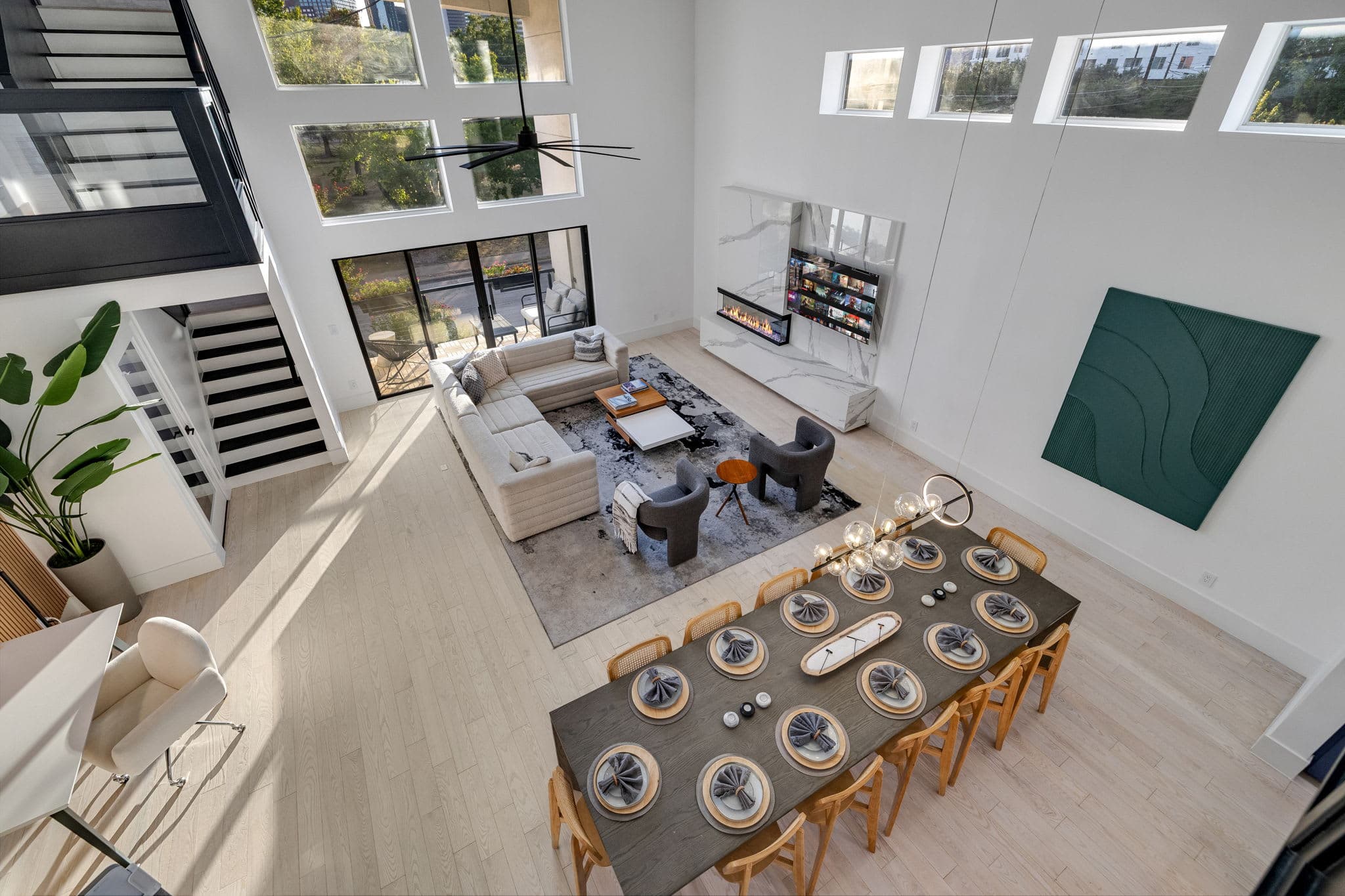 Ellum House | Deep Ellum | Villa with Private Pool, Game Room & Zen Garden photo 28