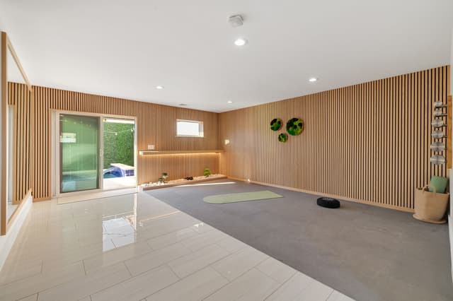 Image of Living space #11