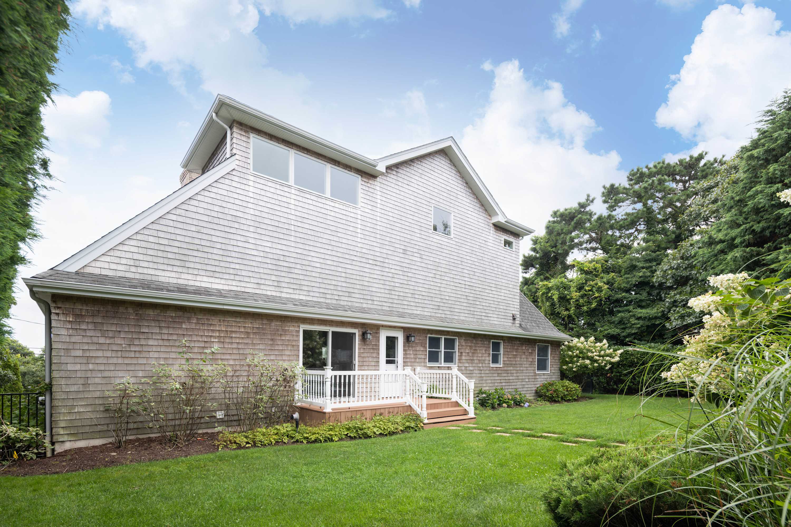 Highview Villa | Hampton Bays | Home with Heated Pool and Bay Views photo 26