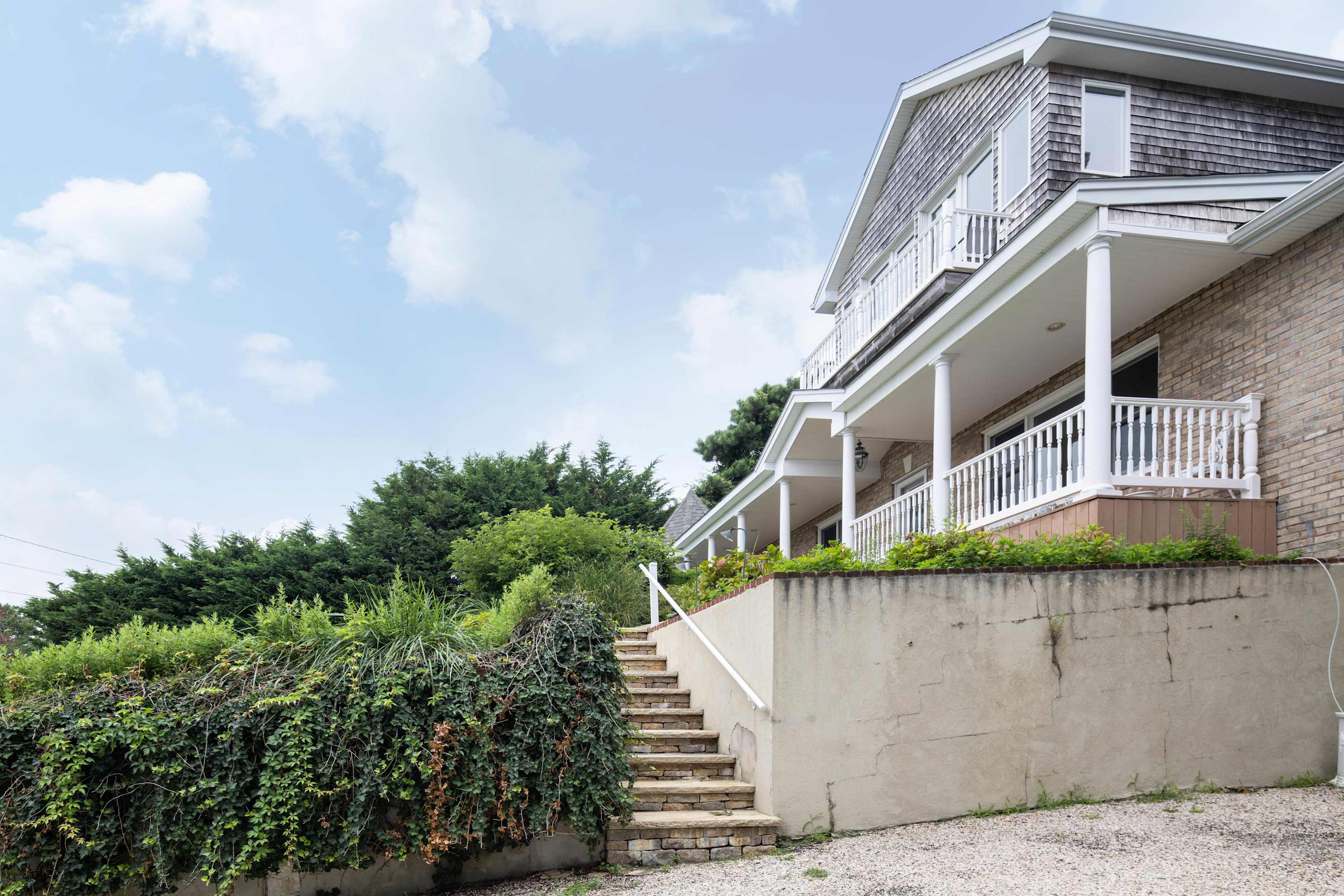 Highview Villa | Hampton Bays | Home with Heated Pool and Bay Views photo 27