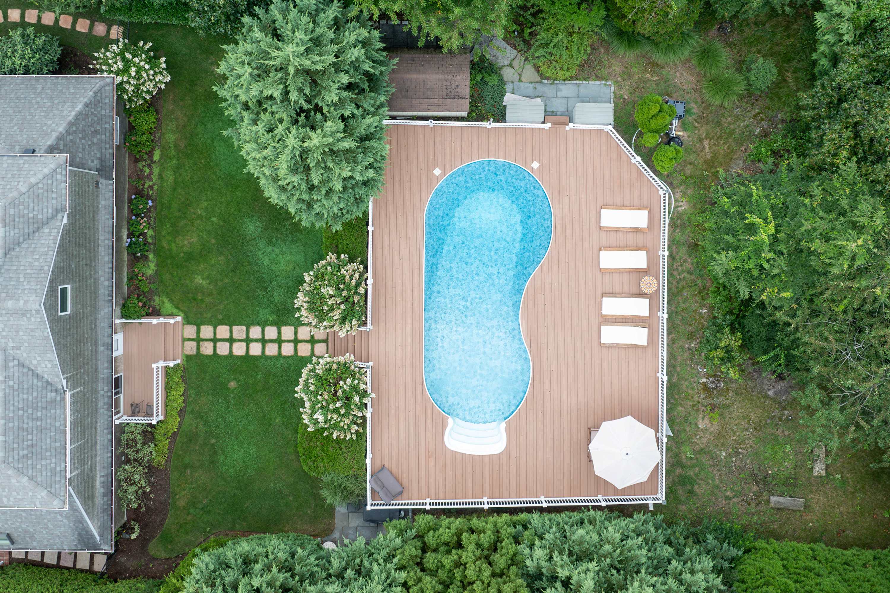 Highview Villa | Hampton Bays | Home with Heated Pool and Bay Views photo 29