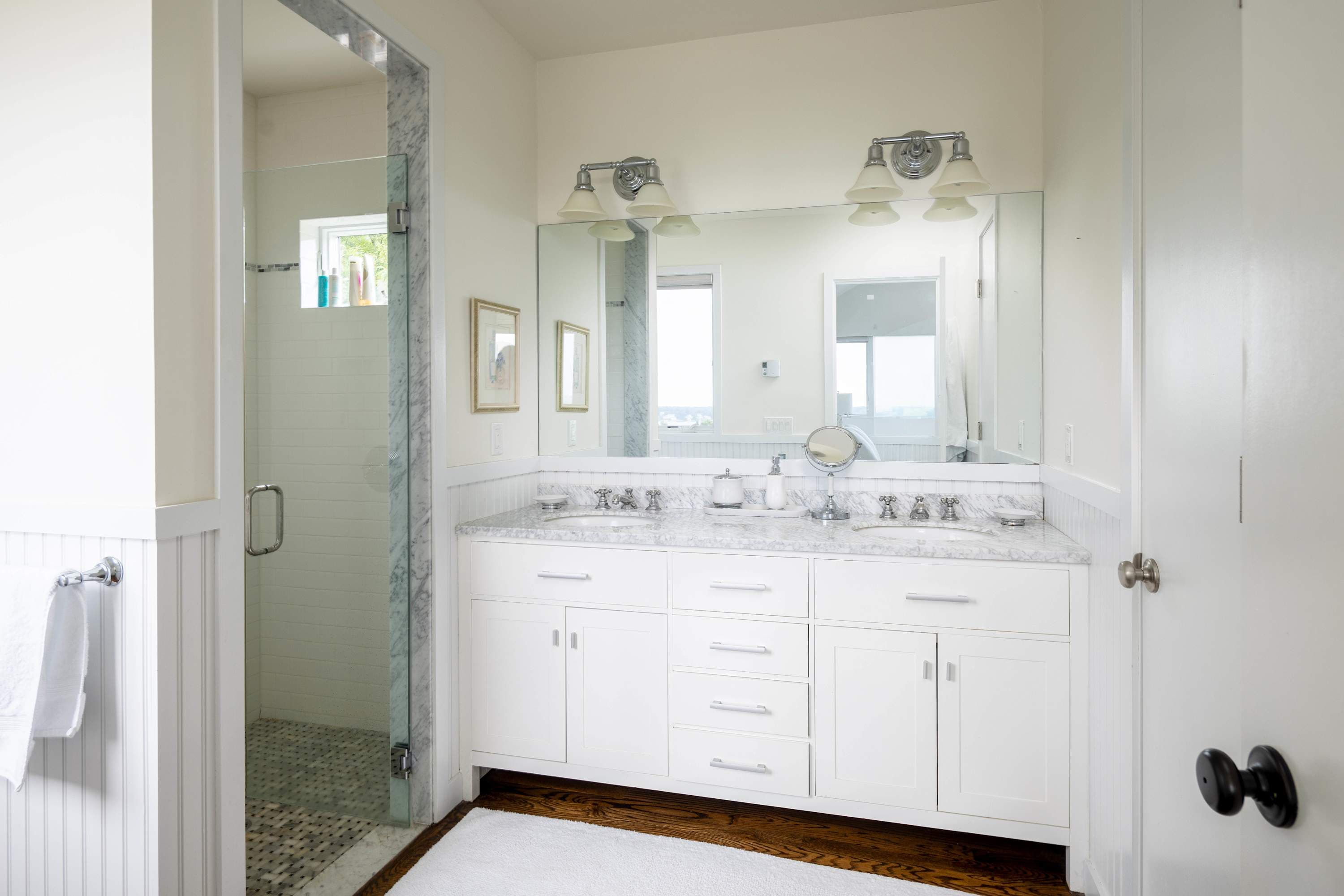Highview Villa | Hampton Bays | Home with Heated Pool and Bay Views photo 19