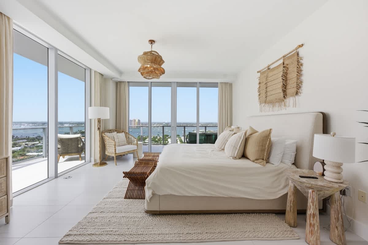 Atlantic Crown | Riviera Beach | Luxury Penthouse with Ocean Views photo 3