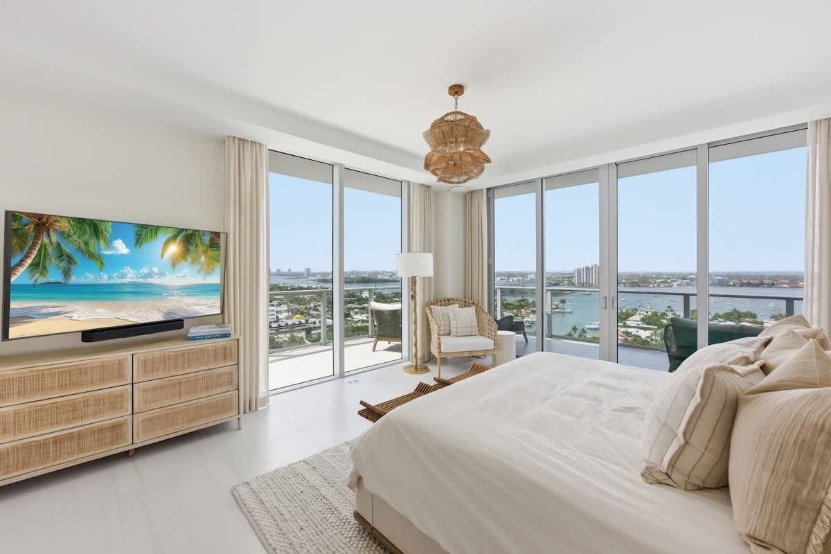 Atlantic Crown | Riviera Beach | Luxury Penthouse with Ocean Views photo 22