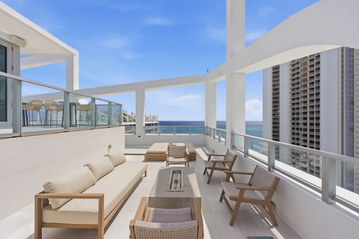 Atlantic Crown | Riviera Beach | Luxury Penthouse with Ocean Views photo 39