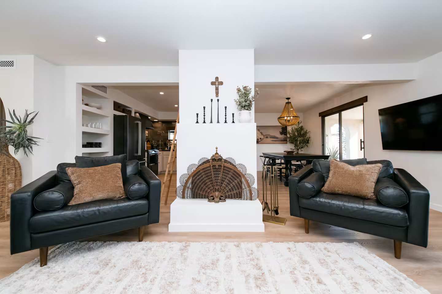 Casa Castaway | Lake Havasu City | Modern Retreat with Pool & Spa photo 2