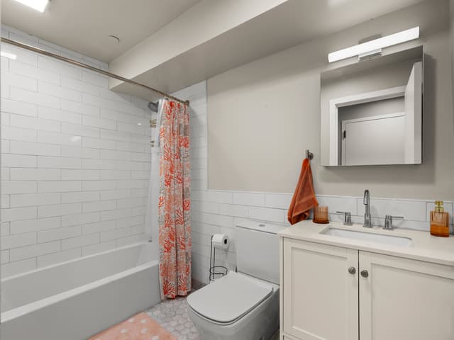 Image of Living space #13