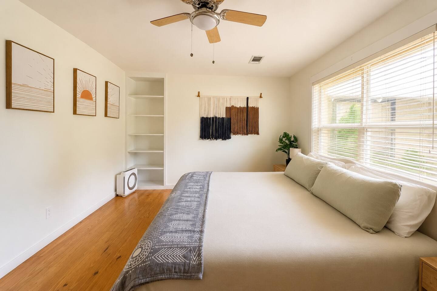 Hilco | Martindale | Riverfront Estate & Casitas photo 20