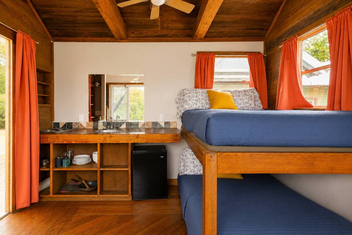 Hilco | Martindale | Riverfront Estate & Casitas photo 27
