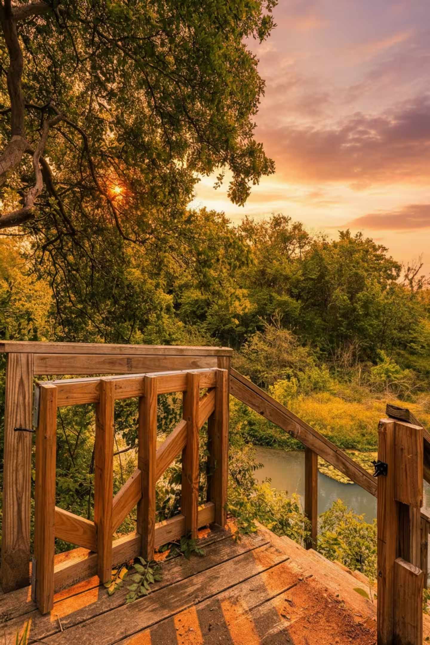 Hilco | Martindale | Riverfront Estate & Casitas photo 49