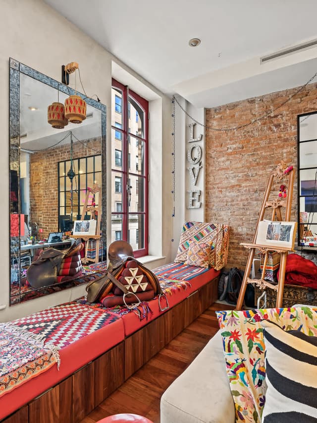 Image of Living space #4