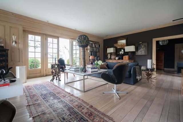 Image of Living space #2
