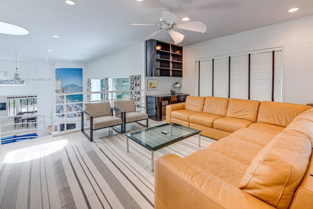 Image of Living space #6
