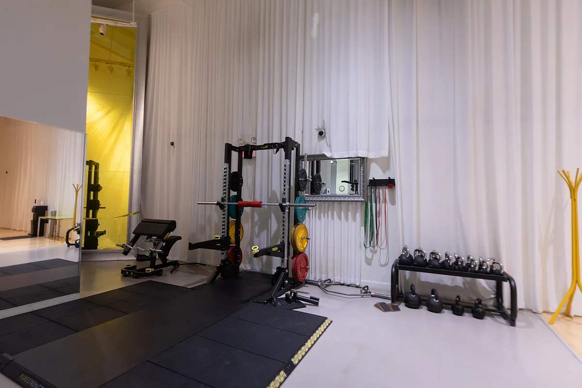 Exchange Loft | Financial District | Designer Loft with Rooftop & Pool photo 36