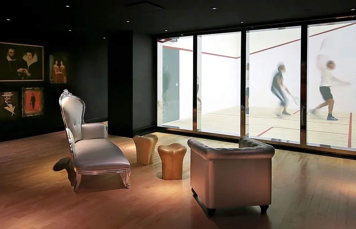Exchange Loft | Financial District | Designer Loft with Rooftop & Pool photo 43