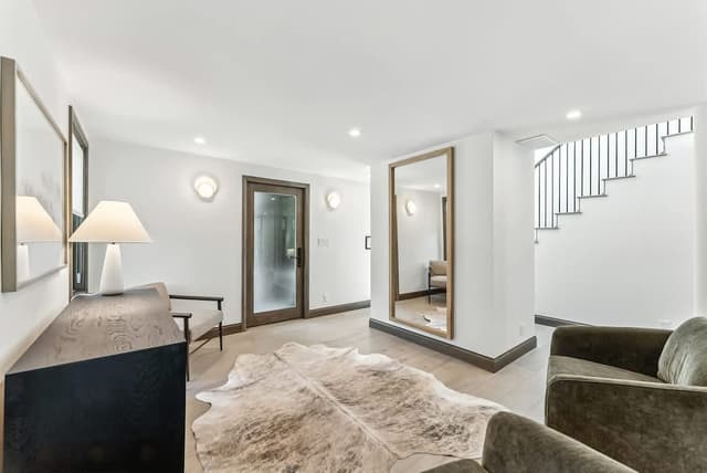 Image of Living space #7
