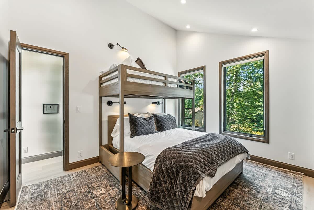 Manns House | Vail | Modern Retreat w/ Mountain Views photo 22