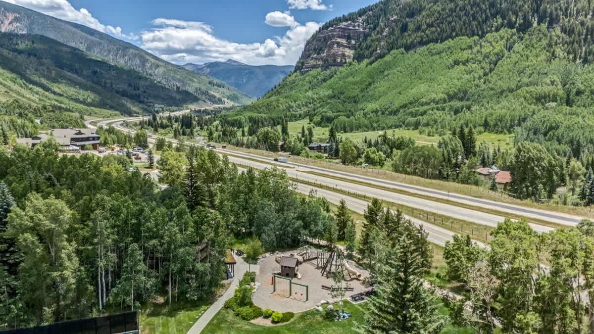 Manns House | Vail | Modern Retreat w/ Mountain Views photo 45