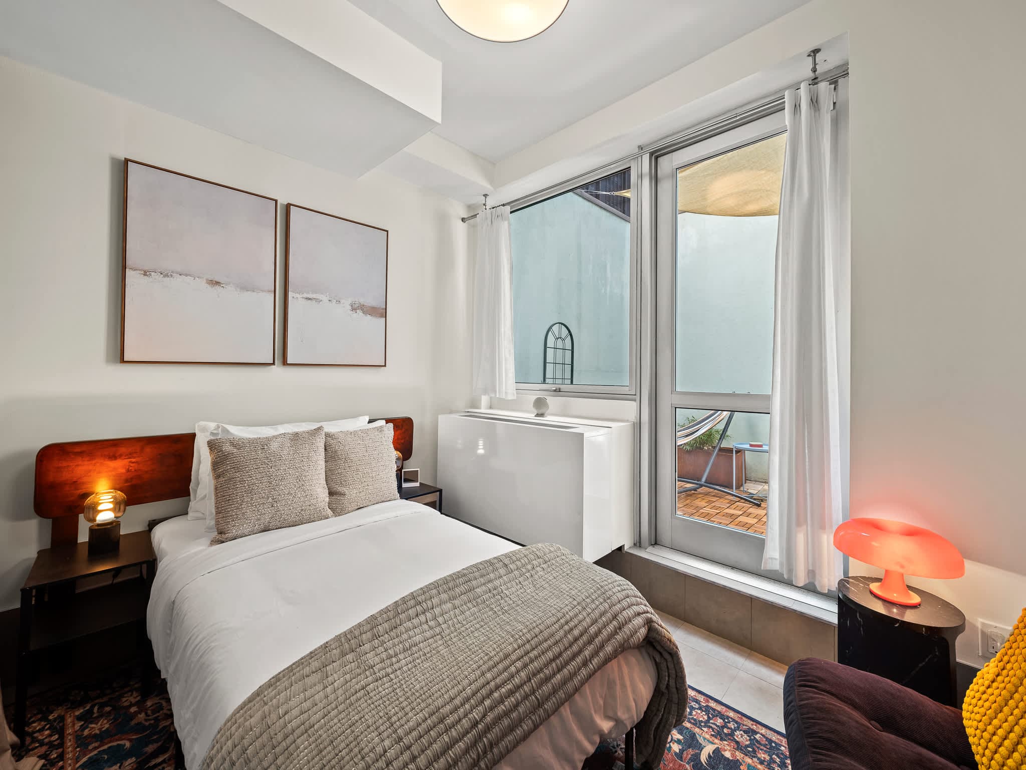 The Berry | Williamsburg | Modern Residence photo 2