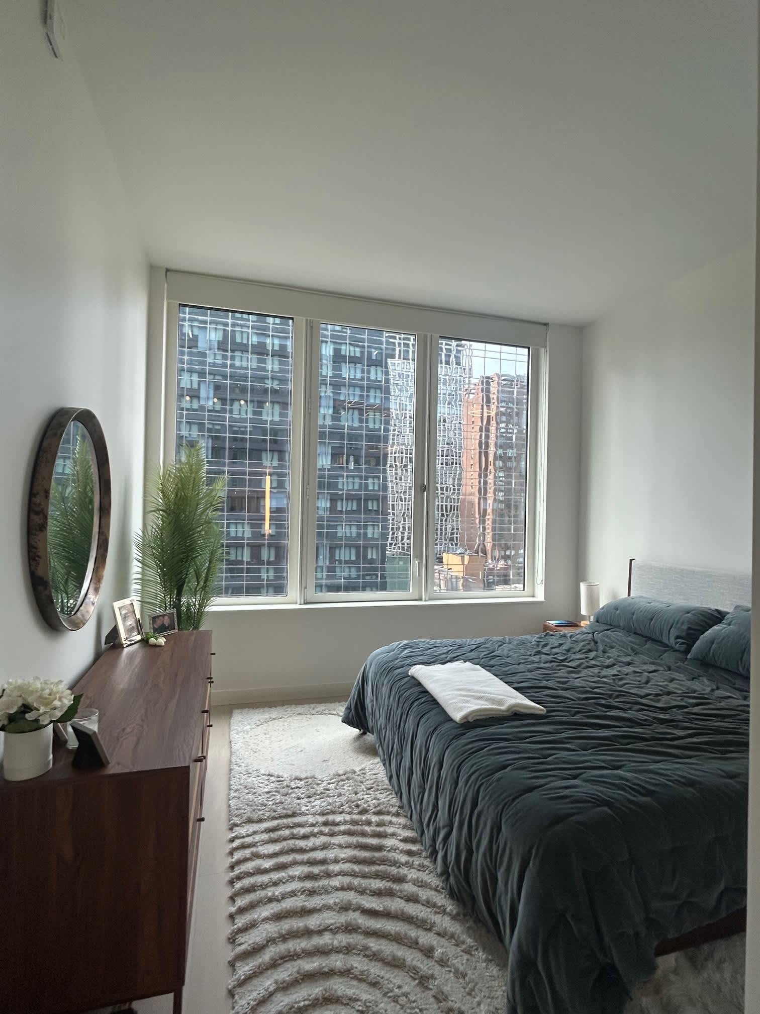 Lincoln Crest | Lincoln Square | Modern Park View Residence photo 3