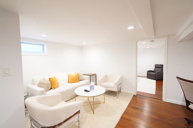 Image of Living space #5