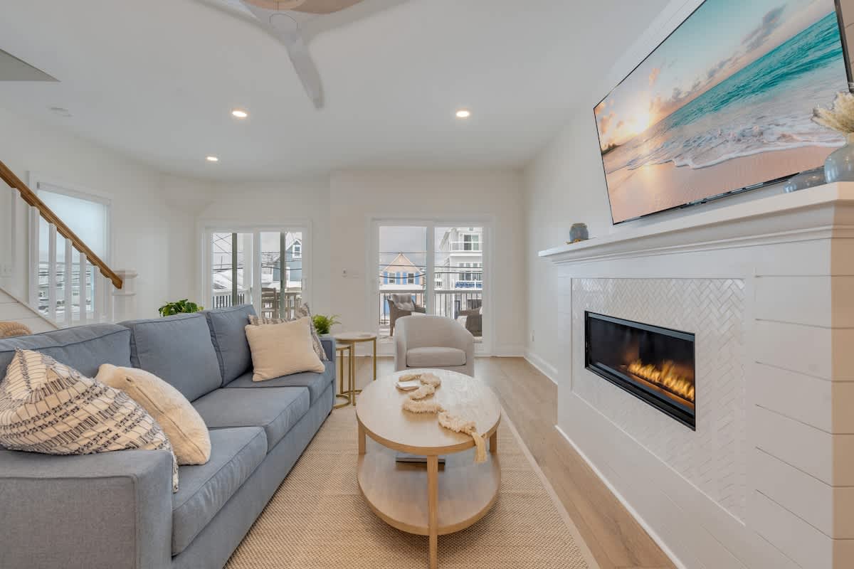 Seas the Day | North Wildwood | Luxury Townhouse with Private Pool photo 3