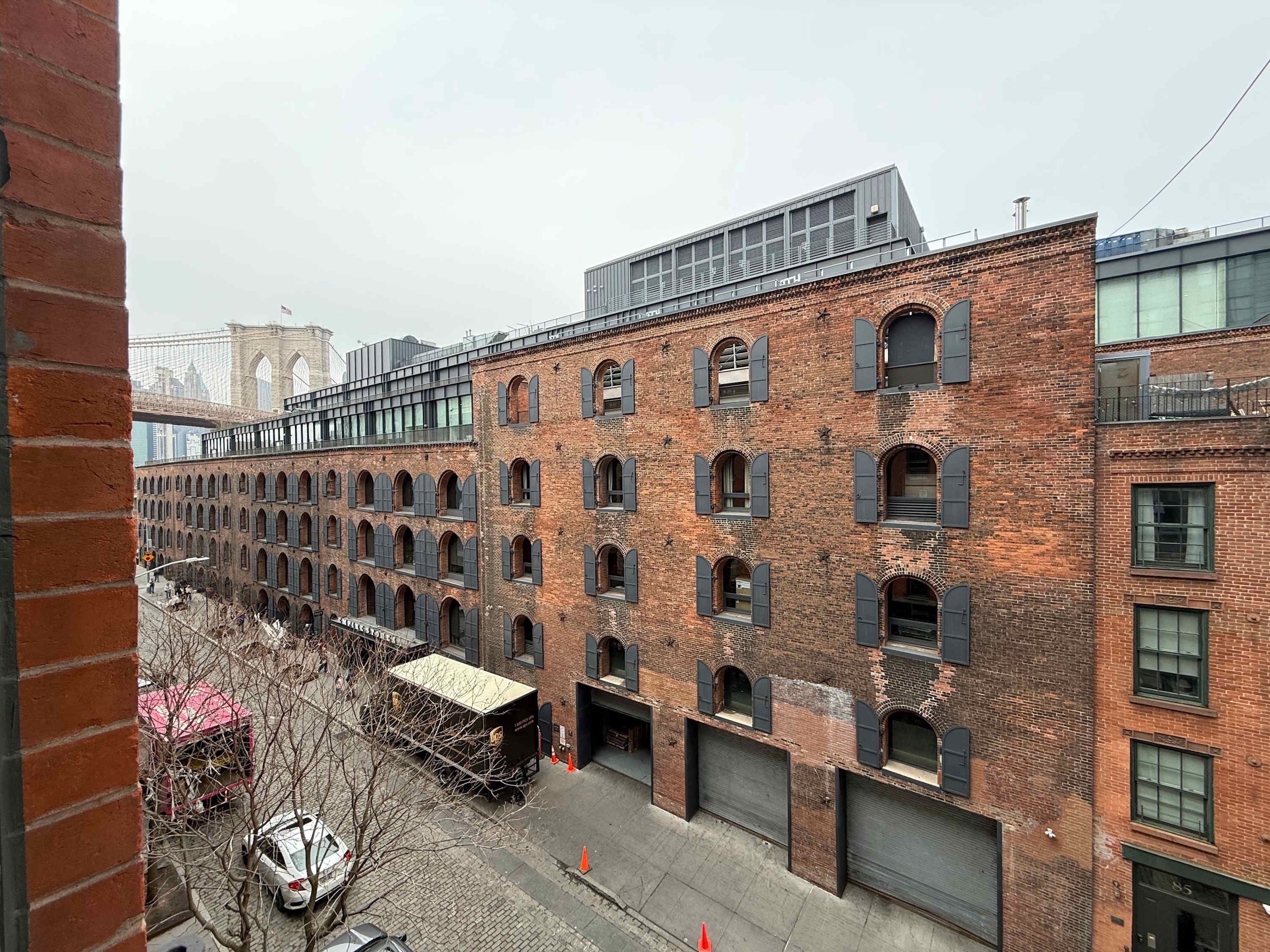 Water Street Loft | Dumbo | Spacious Designer Loft photo 3