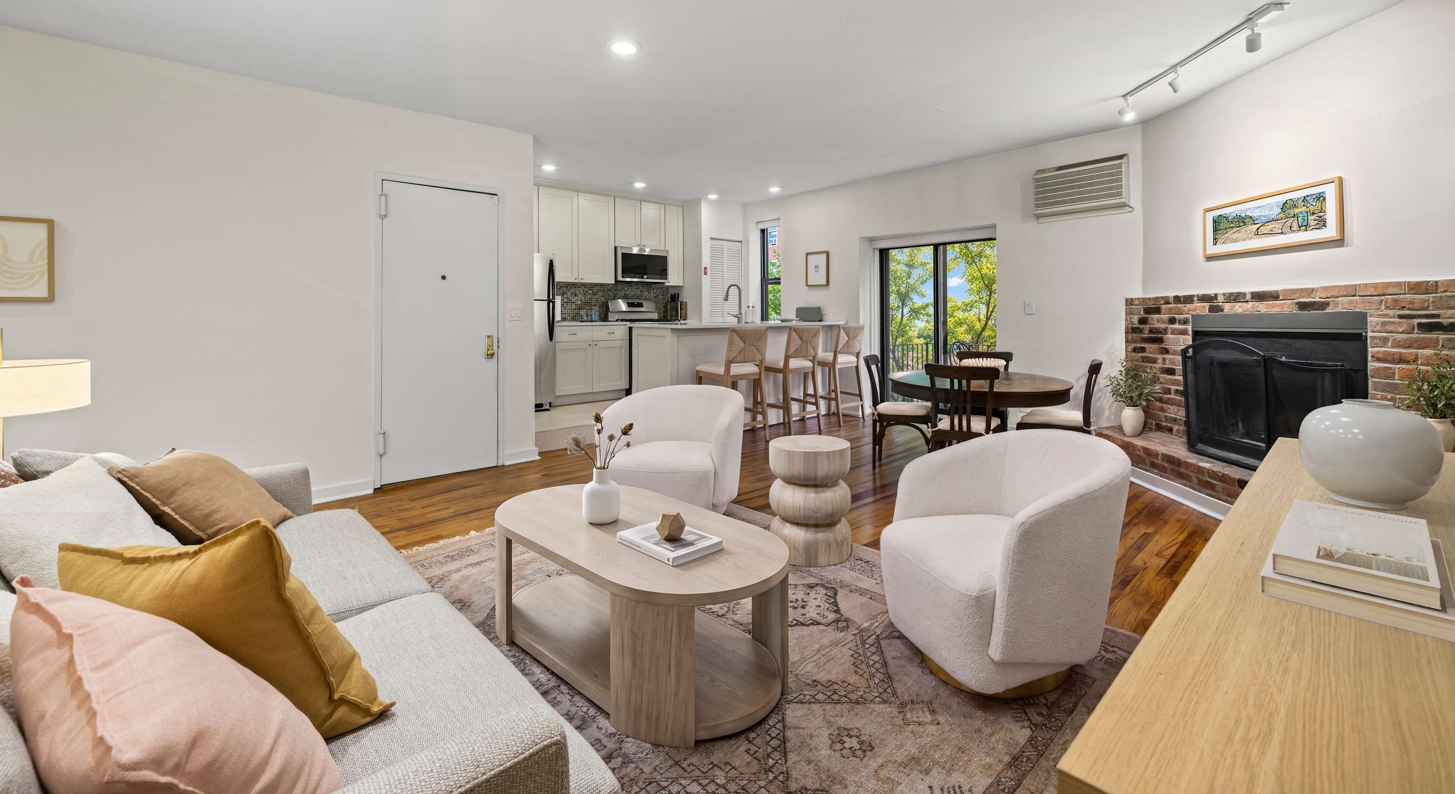 Wyckoff Grove II | Boerum Hill | Townhouse Apartment with Terrace & Garden Views main photo