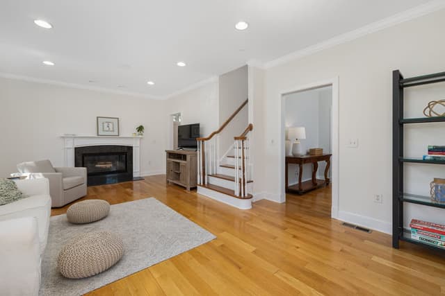 Image of Living space #4