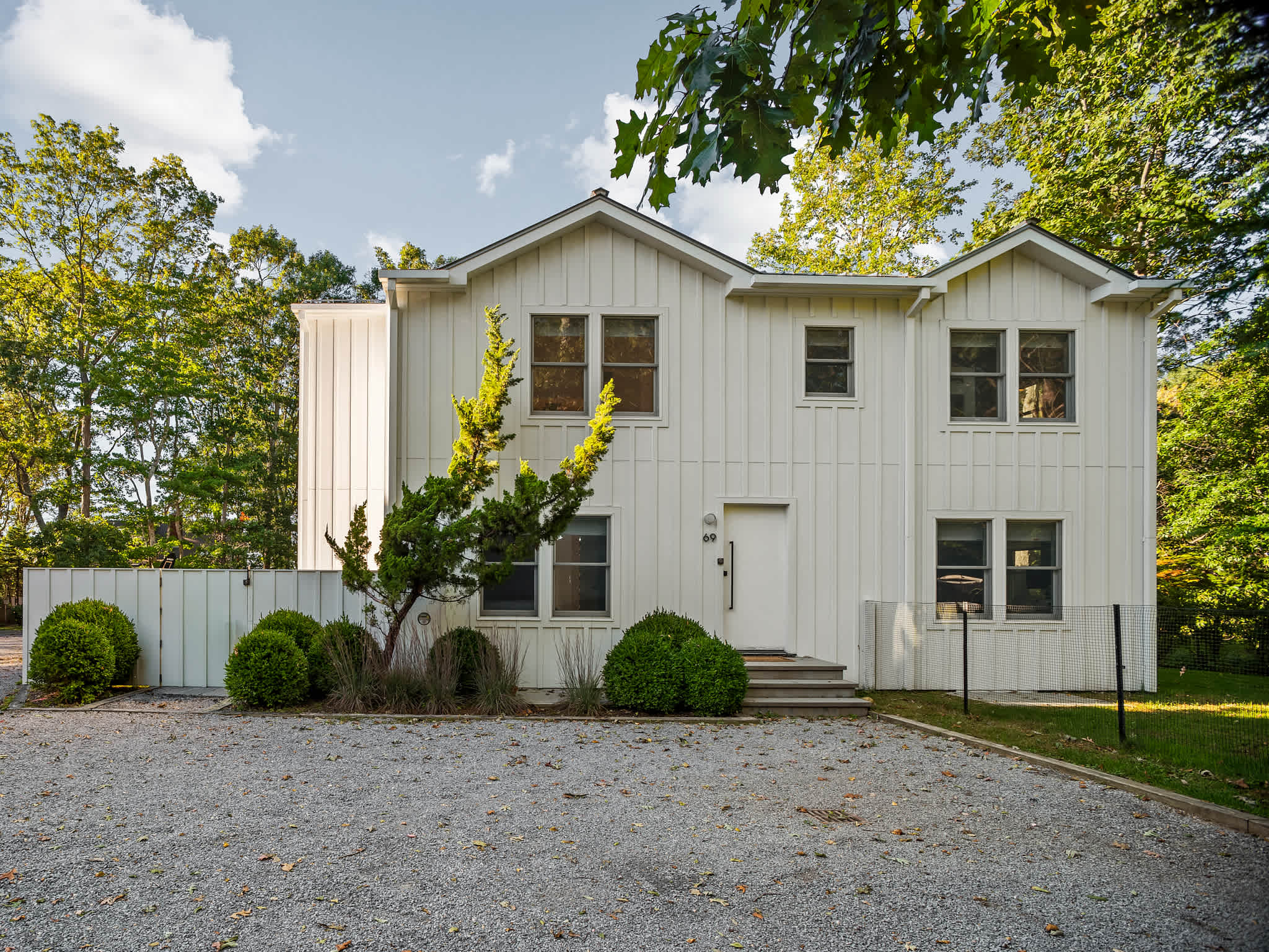 Whalebone | Southampton | Modern Home with Private Pool & Water Views main photo