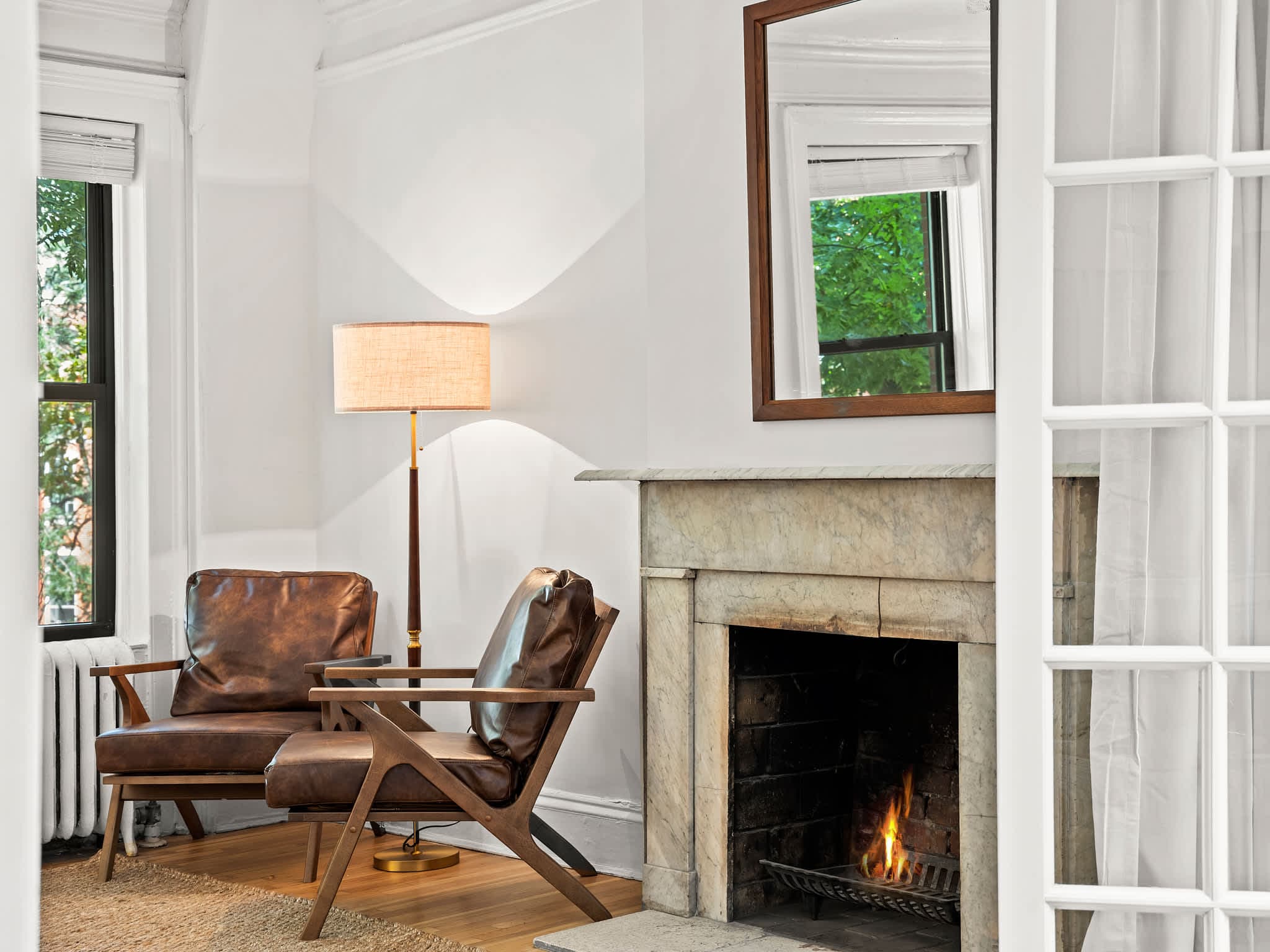 Maison Sixth IV | SoHo | Modern Full-floor Residence photo 3