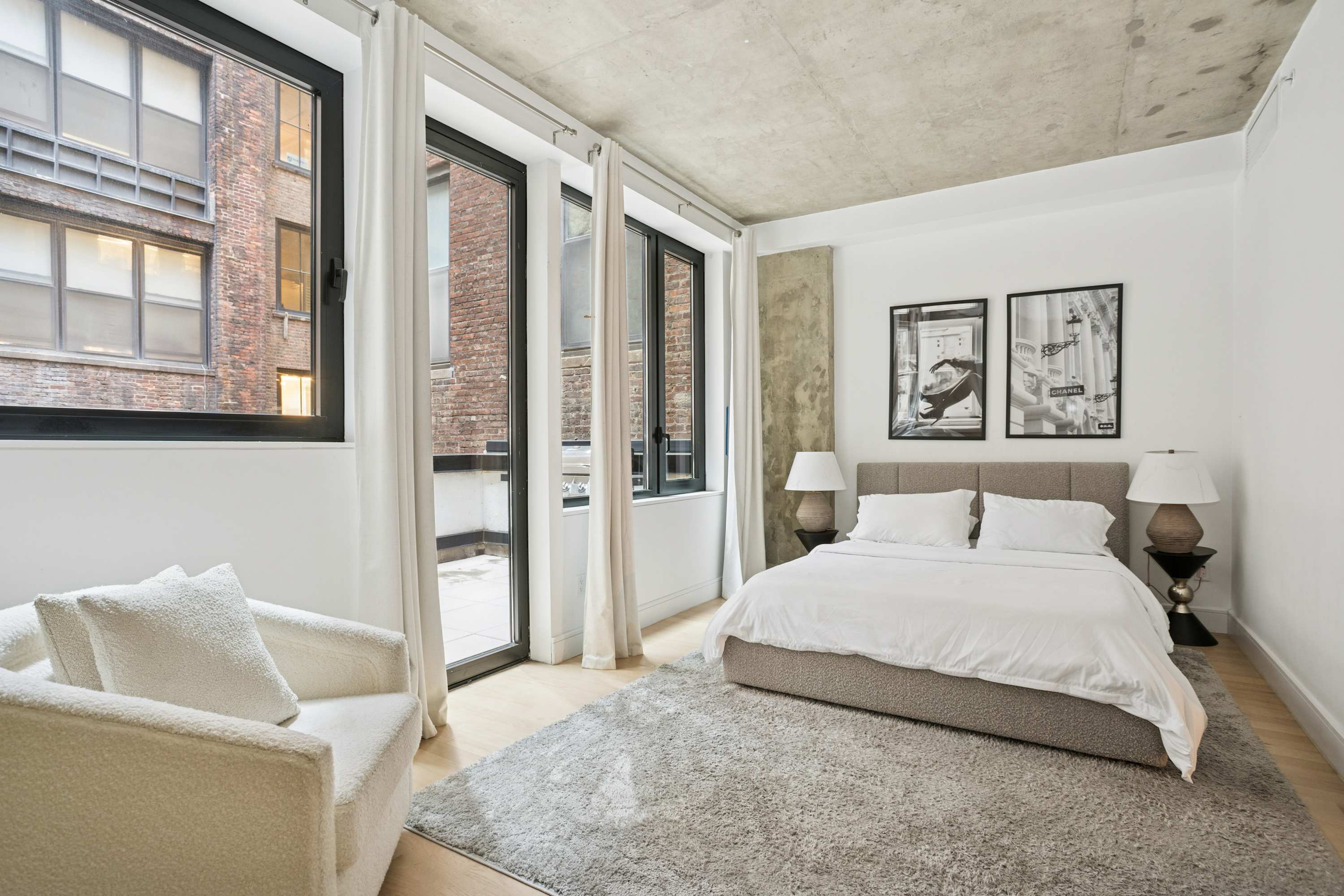 Westward 3 | Chelsea | Modern Retreat with Private Terrace photo 2