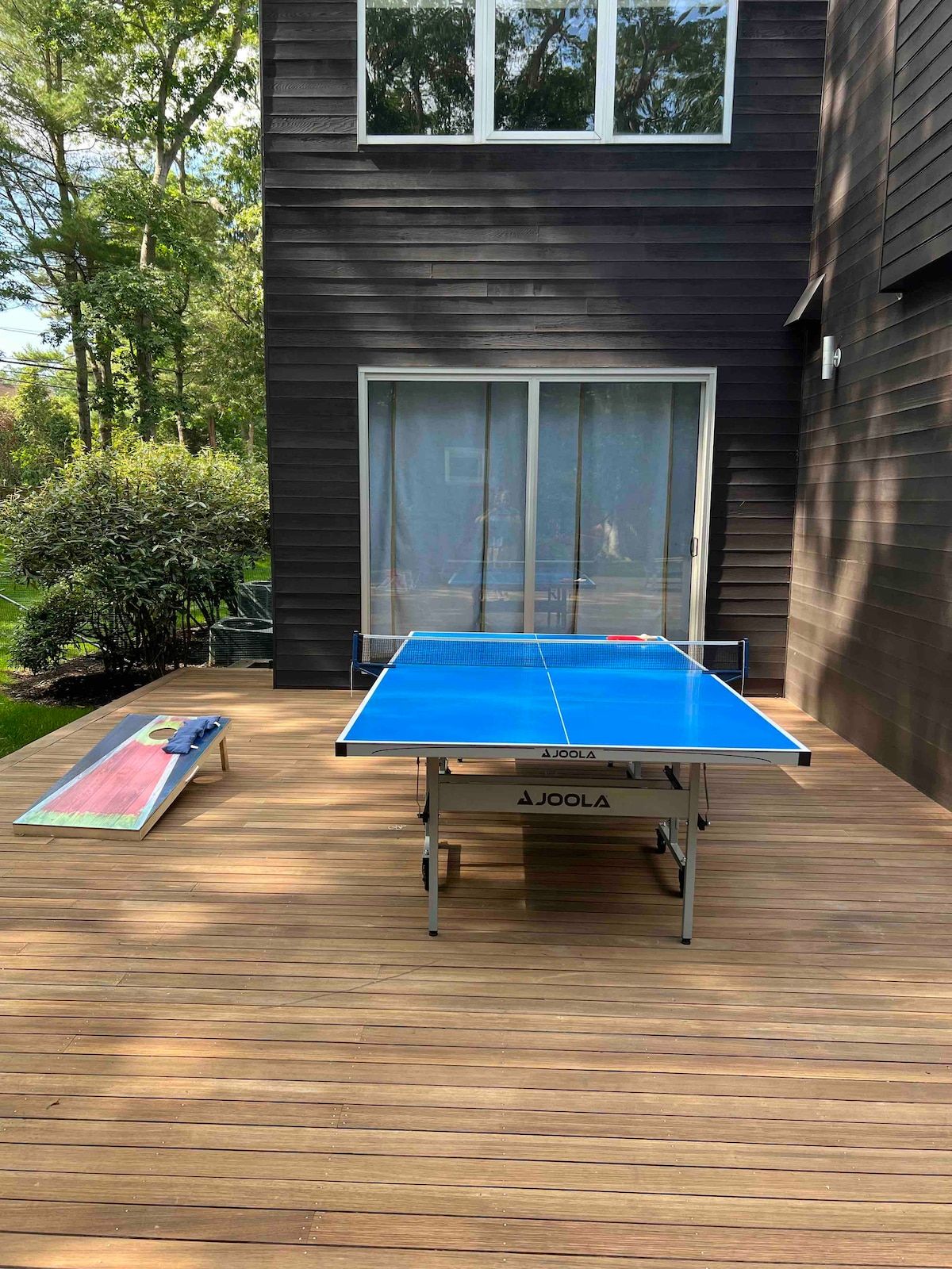 Eastwood Villa | East Hampton | Modern Retreat with Pool and Spa photo 37