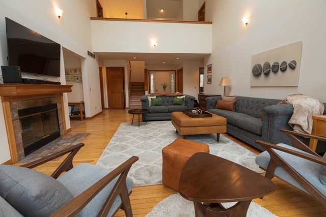 Image of Living space #6