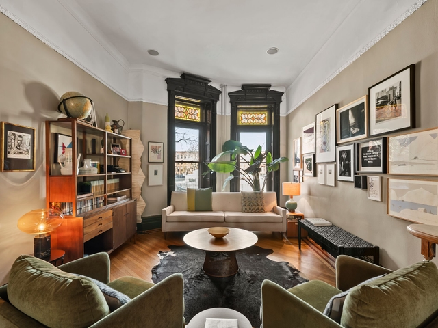 Image of Living space #1