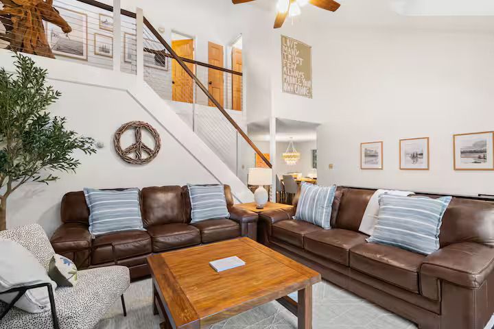 Image of Living space #3