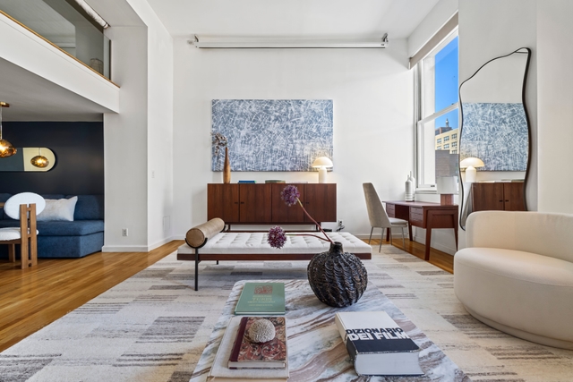 Image of Living space #2