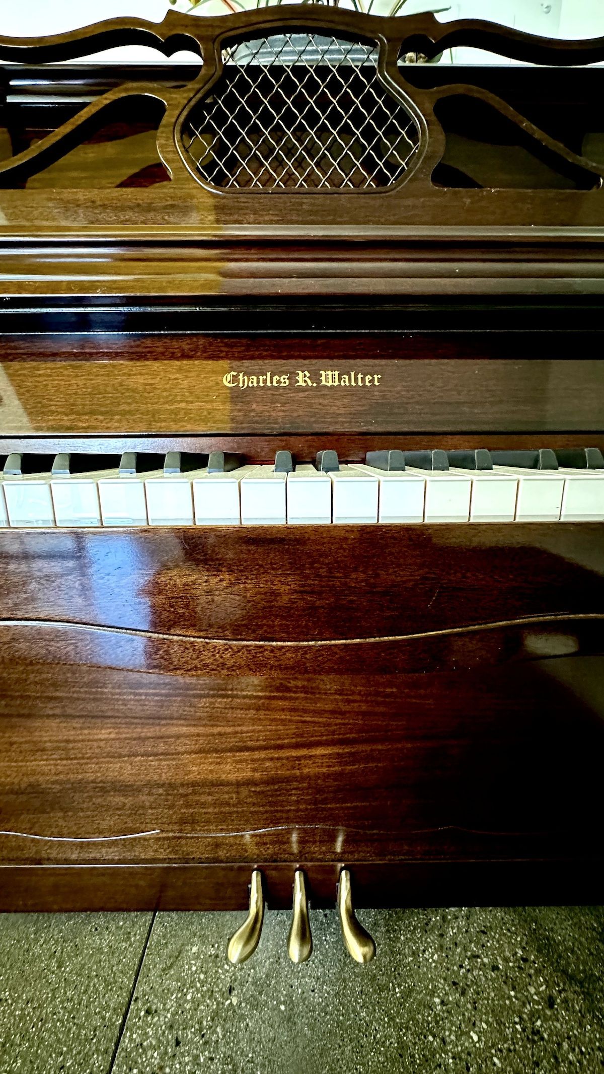 Solstice Haus | Sawtelle | Sunlit Modern Home with Balcony photo 49