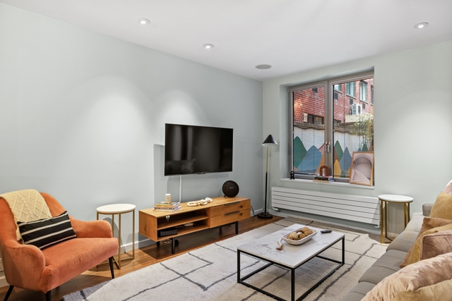 Image of Living space #2