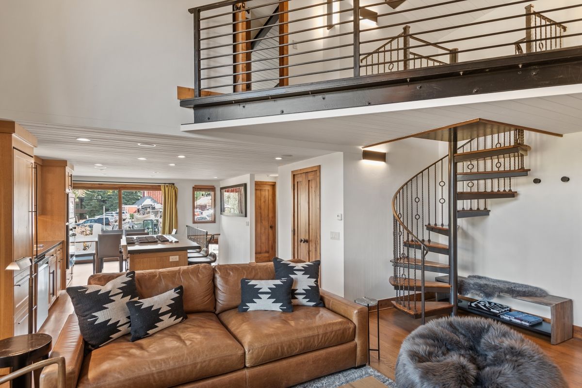 Image of Living space #6