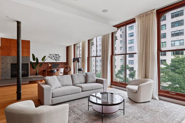 Image of Living space #4