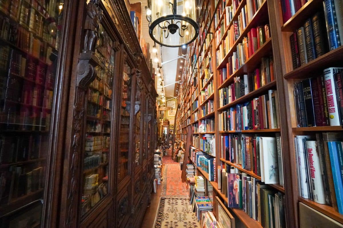 Books & Books