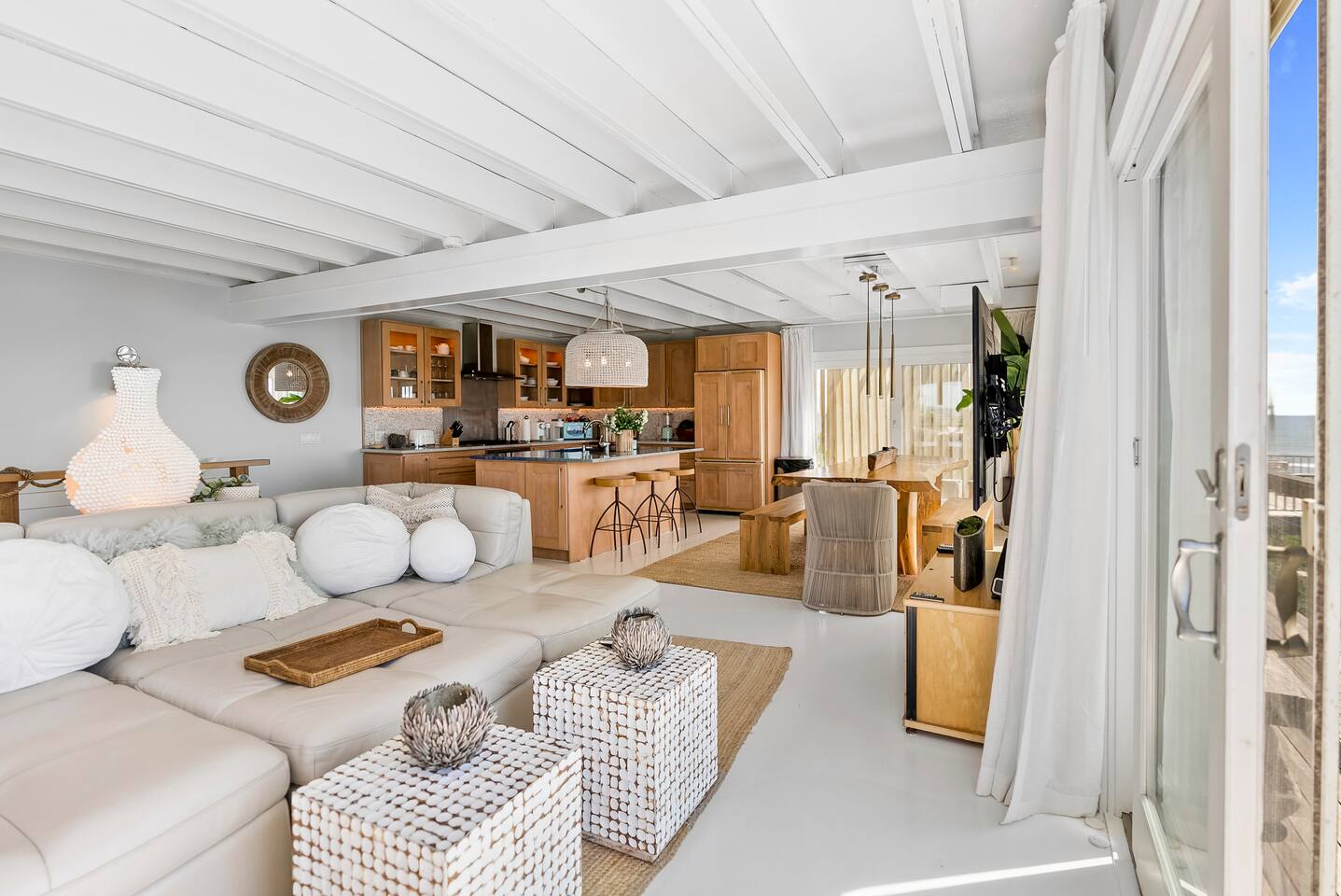 Image of Living space #3