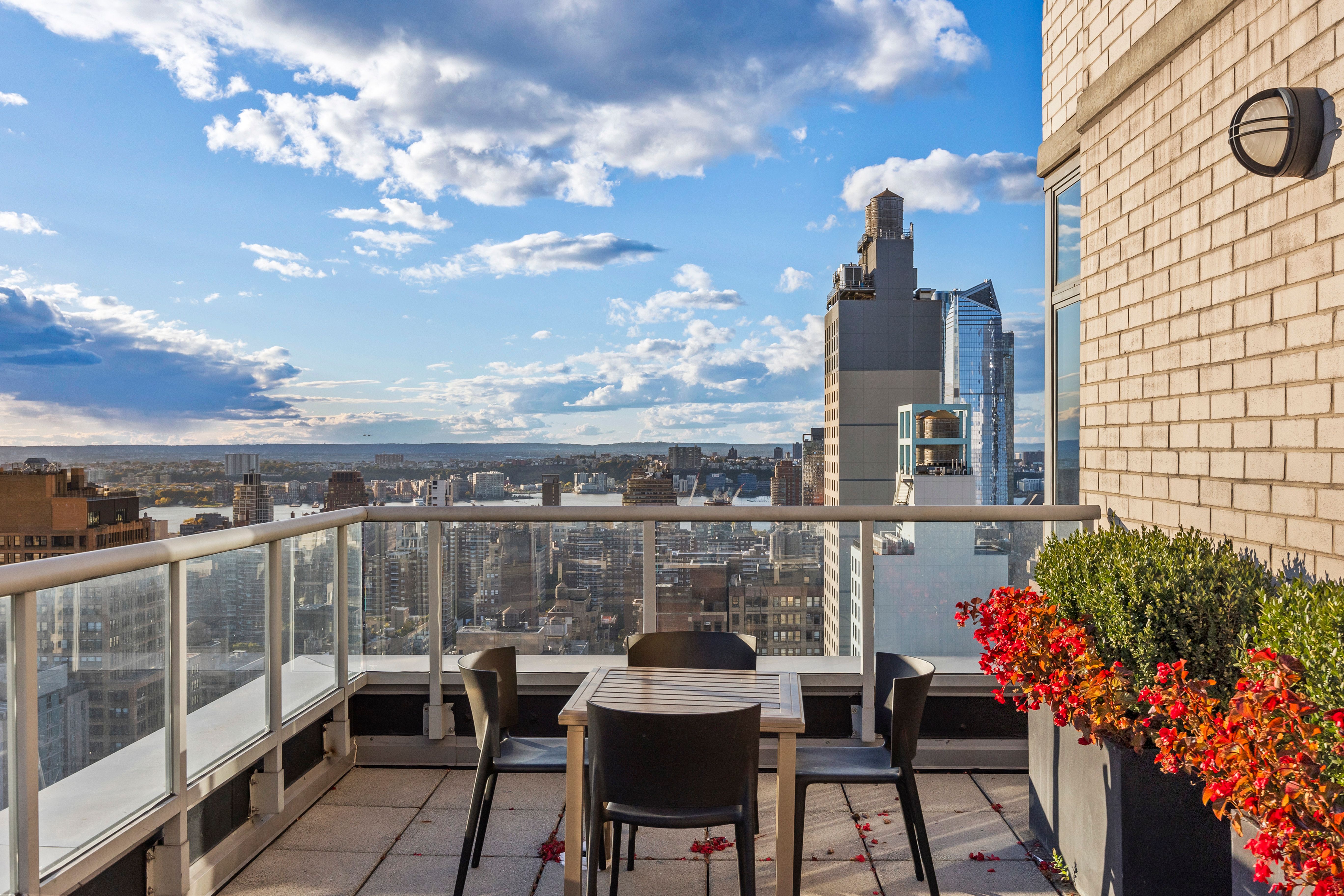 Flatiron Place | Chelsea | Condo w/ Panoramic Views photo 39
