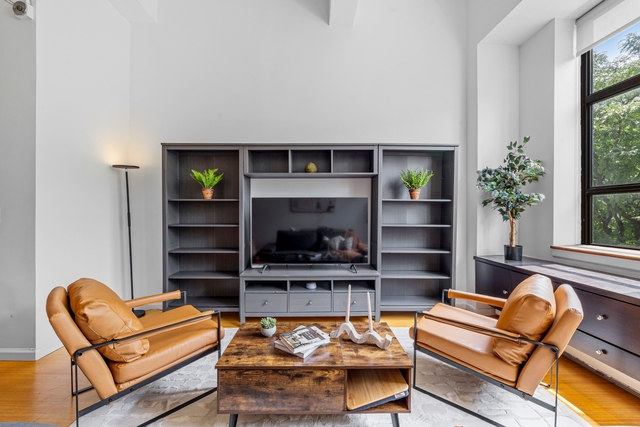 Image of Living space #2