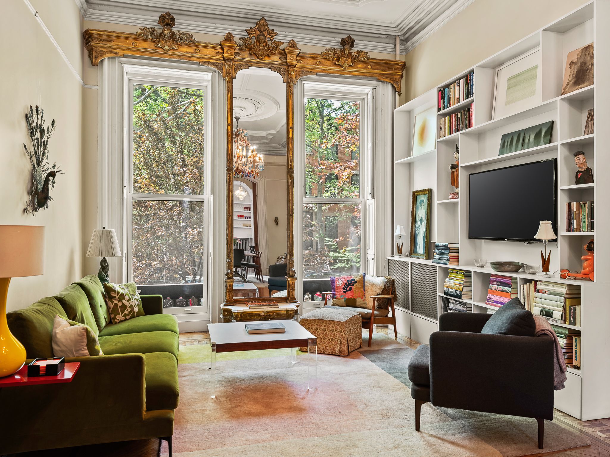Grand Place | Clinton Hill | Brownstone Duplex w/ Private Garden photo 5